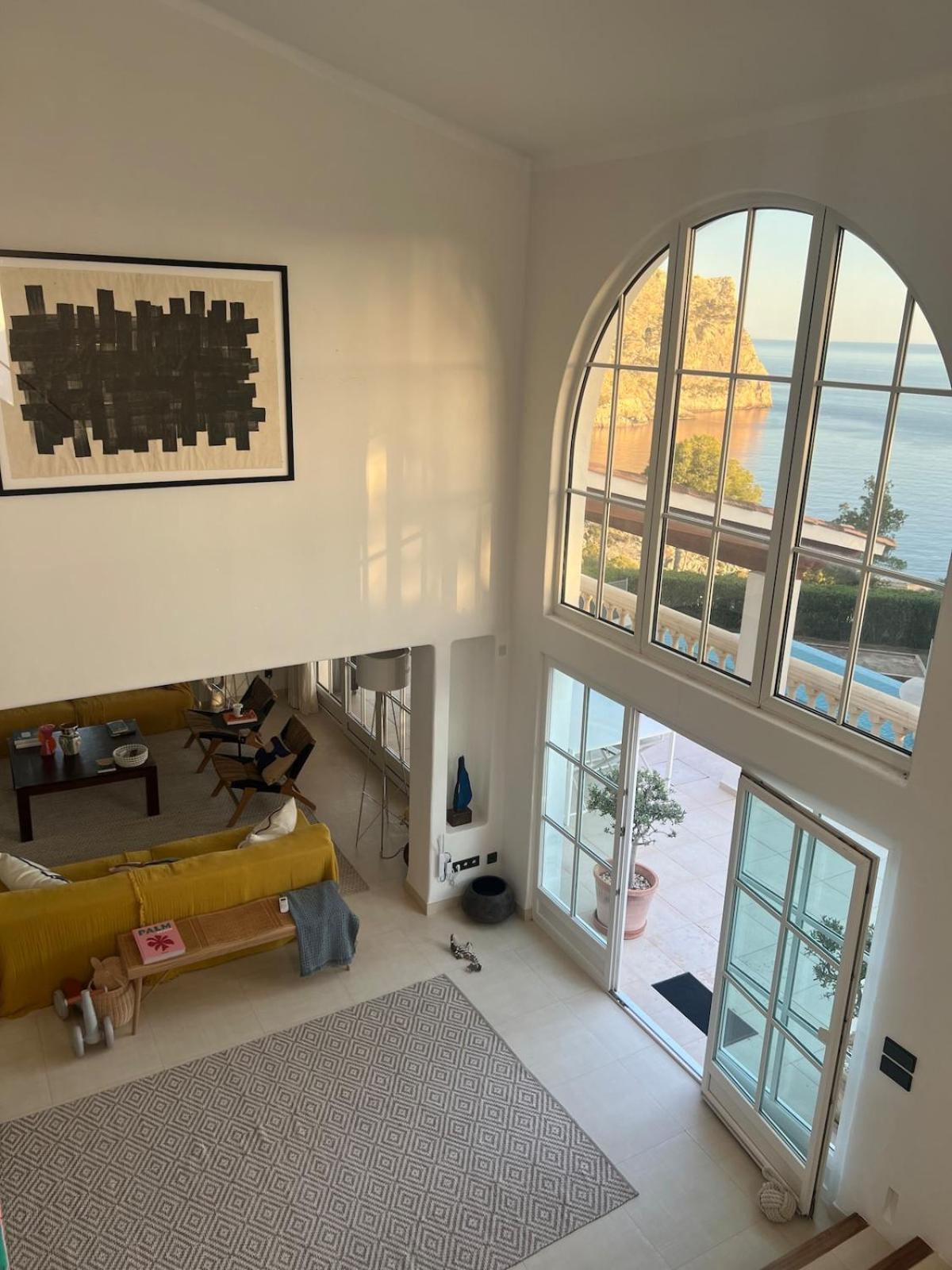 With Amazing Sea Views Villa